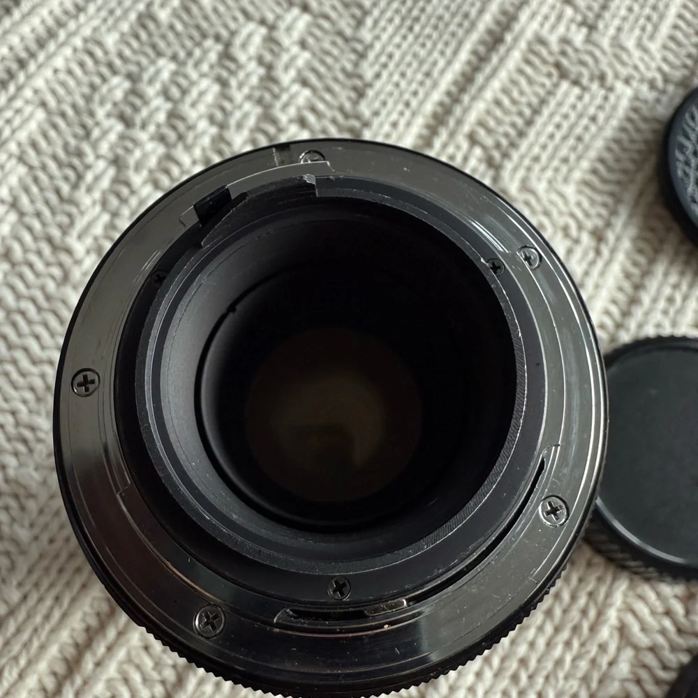 Vivitar 90mm 1:2.8 Auto Telephoto Macro Lens